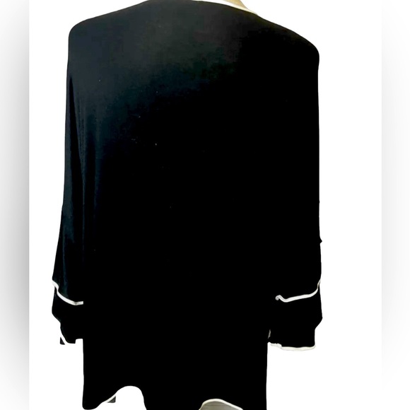 Cable & Gauge women Black White Trim Shirt 3/4 Sleeve Size Small Petite (SP) - Picture 4 of 4